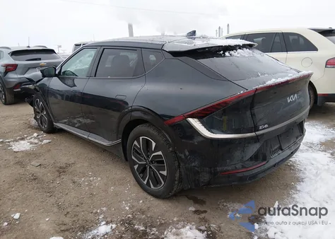 2022 Kia Ev6 Wind z USA, uszkodzony, nr VIN KNDC3DLC1N5066374